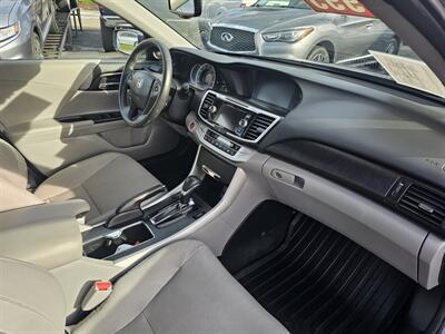 2013 Honda Accord EX-L V6 w/Navi   - Photo 9 - Redding, CA 96001