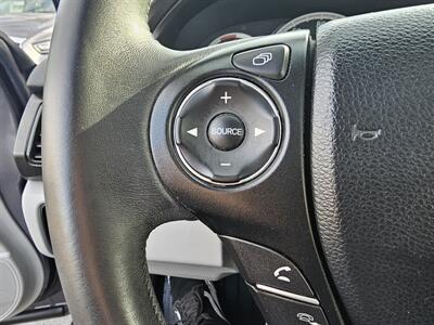 2013 Honda Accord EX-L V6 w/Navi   - Photo 21 - Redding, CA 96001