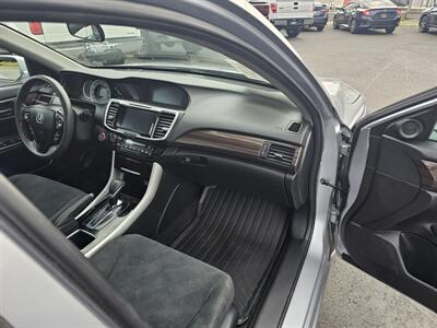 2016 Honda Accord EX w/Honda Sensing   - Photo 9 - Redding, CA 96001