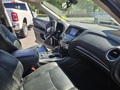 2017 INFINITI QX60 - Photo 9 - Redding, CA 96001