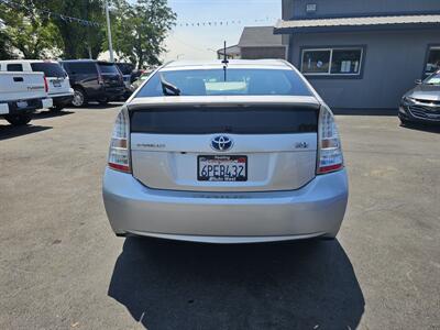 2010 Toyota Prius 2   - Photo 6 - Redding, CA 96001