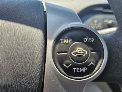 2010 Toyota Prius 2   - Photo 22 - Redding, CA 96001