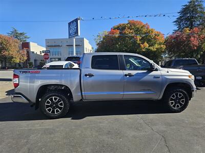 2016 Toyota Tundra SR5 - Photo 8 - Redding, CA 96001