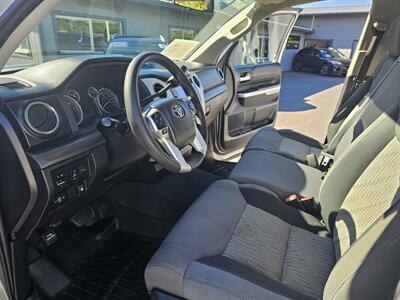 2016 Toyota Tundra SR5 - Photo 15 - Redding, CA 96001