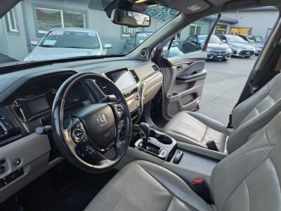 2018 Honda Ridgeline RTL-E   - Photo 15 - Redding, CA 96001