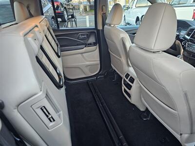 2018 Honda Ridgeline RTL-E   - Photo 10 - Redding, CA 96001