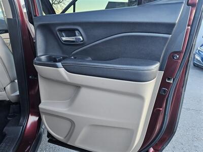 2018 Honda Ridgeline RTL-E   - Photo 11 - Redding, CA 96001