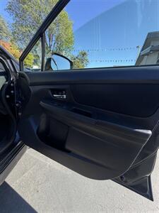 2013 Subaru XV Crosstrek 2.0i Premium - Photo 7 - Redding, CA 96001