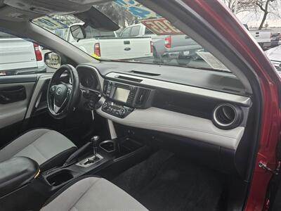 2018 Toyota RAV4 XLE   - Photo 9 - Redding, CA 96001