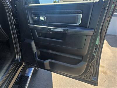 2016 RAM 3500 Laramie Limited   - Photo 11 - Redding, CA 96001