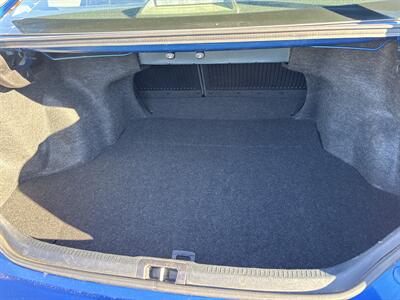 2017 Toyota Camry SE   - Photo 18 - Redding, CA 96001