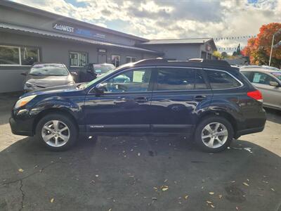 2013 Subaru Outback 2.5i Limited   - Photo 4 - Redding, CA 96001