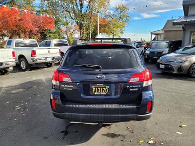 2013 Subaru Outback 2.5i Limited   - Photo 7 - Redding, CA 96001