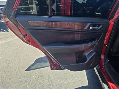 2016 Subaru Outback 2.5i Limited   - Photo 14 - Redding, CA 96001
