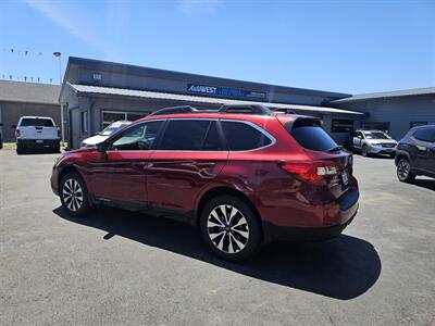 2016 Subaru Outback 2.5i Limited   - Photo 5 - Redding, CA 96001