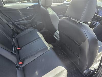 2019 Volkswagen Jetta SEL   - Photo 10 - Redding, CA 96001