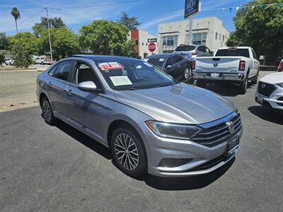 2019 Volkswagen Jetta SEL   - Photo 1 - Redding, CA 96001