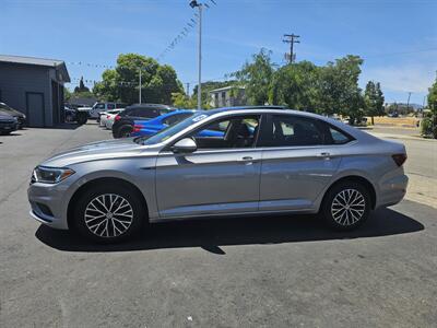 2019 Volkswagen Jetta SEL   - Photo 3 - Redding, CA 96001
