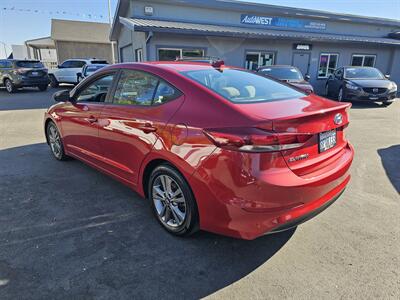 2018 Hyundai ELANTRA SEL   - Photo 4 - Redding, CA 96001