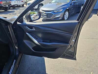 2017 Mazda Mazda6 Touring   - Photo 10 - Redding, CA 96001