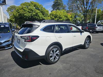 2020 Subaru Outback Limited   - Photo 7 - Redding, CA 96001