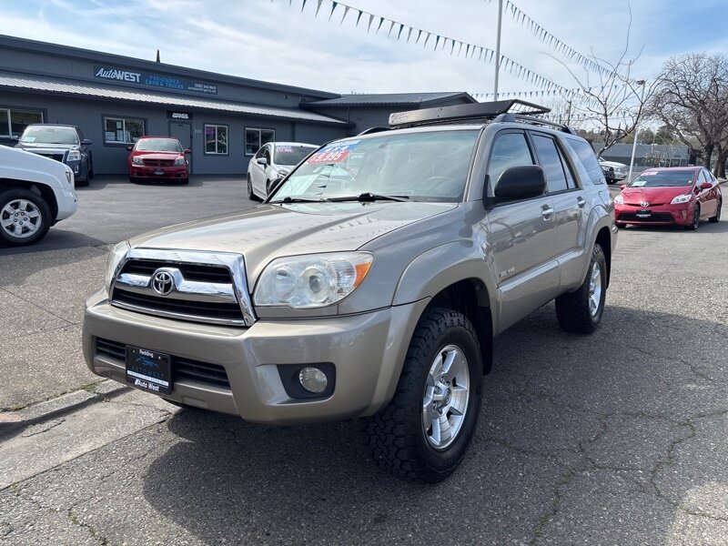 2006 Toyota 4Runner Sport - Image 2