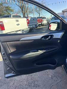 2019 Nissan Sentra S   - Photo 10 - Redding, CA 96001