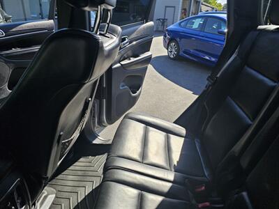 2015 Jeep Grand Cherokee Limited   - Photo 15 - Redding, CA 96001