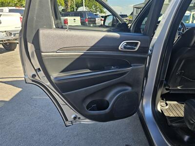 2015 Jeep Grand Cherokee Limited   - Photo 20 - Redding, CA 96001