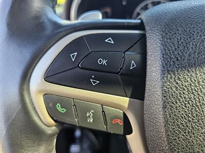 2015 Jeep Grand Cherokee Limited   - Photo 11 - Redding, CA 96001