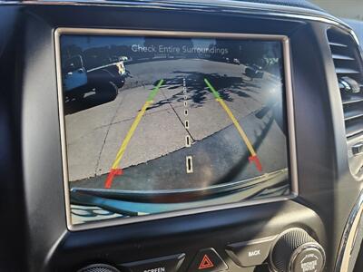 2015 Jeep Grand Cherokee Limited   - Photo 9 - Redding, CA 96001