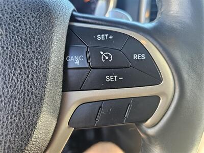 2015 Jeep Grand Cherokee Limited   - Photo 10 - Redding, CA 96001