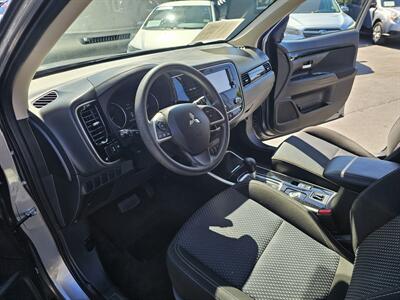 2020 Mitsubishi Outlander ES   - Photo 17 - Redding, CA 96001