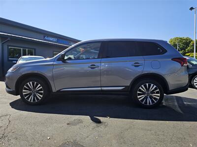 2020 Mitsubishi Outlander ES   - Photo 4 - Redding, CA 96001