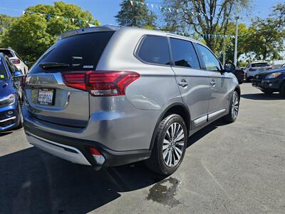 2020 Mitsubishi Outlander ES   - Photo 7 - Redding, CA 96001