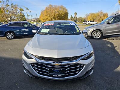2020 Chevrolet Malibu LT - Photo 2 - Redding, CA 96001