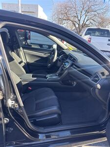 2021 Honda Civic Sport   - Photo 8 - Redding, CA 96001