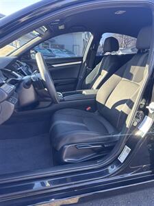 2021 Honda Civic Sport   - Photo 12 - Redding, CA 96001