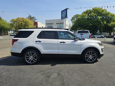 2016 Ford Explorer Sport   - Photo 8 - Redding, CA 96001