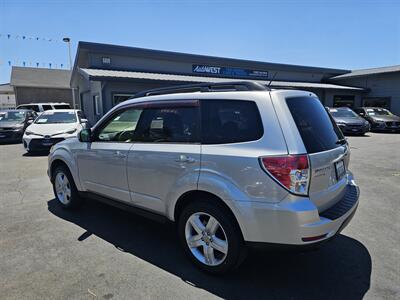 2010 Subaru Forester 2.5X Premium   - Photo 6 - Redding, CA 96001