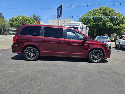 2018 Dodge Grand Caravan GT   - Photo 8 - Redding, CA 96001