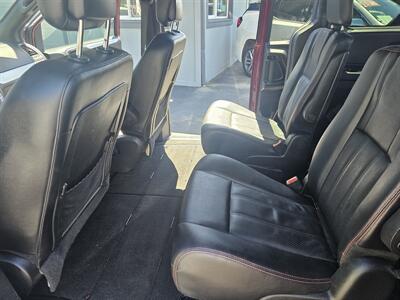 2018 Dodge Grand Caravan GT   - Photo 13 - Redding, CA 96001