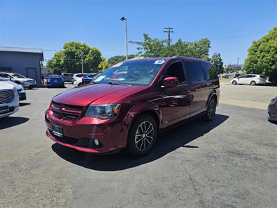 2018 Dodge Grand Caravan GT   - Photo 3 - Redding, CA 96001
