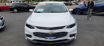 2016 Chevrolet Malibu LT   - Photo 2 - Redding, CA 96001