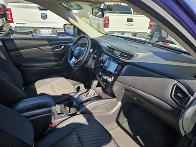 2018 Nissan Rogue Hybrid SV   - Photo 7 - Redding, CA 96001