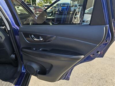 2018 Nissan Rogue Hybrid SV   - Photo 10 - Redding, CA 96001