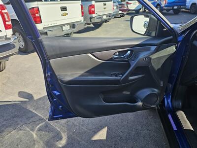 2018 Nissan Rogue Hybrid SV   - Photo 14 - Redding, CA 96001