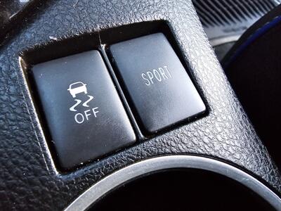 2017 Toyota Corolla SE   - Photo 14 - Redding, CA 96001