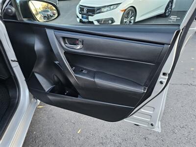 2017 Toyota Corolla SE   - Photo 10 - Redding, CA 96001