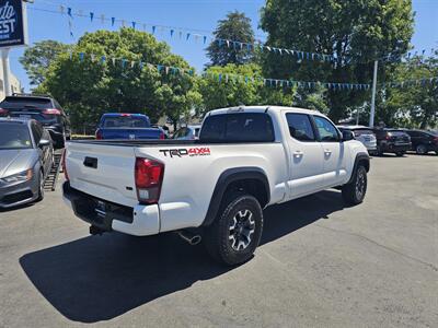 2019 Toyota Tacoma TRD Off-Road   - Photo 7 - Redding, CA 96001